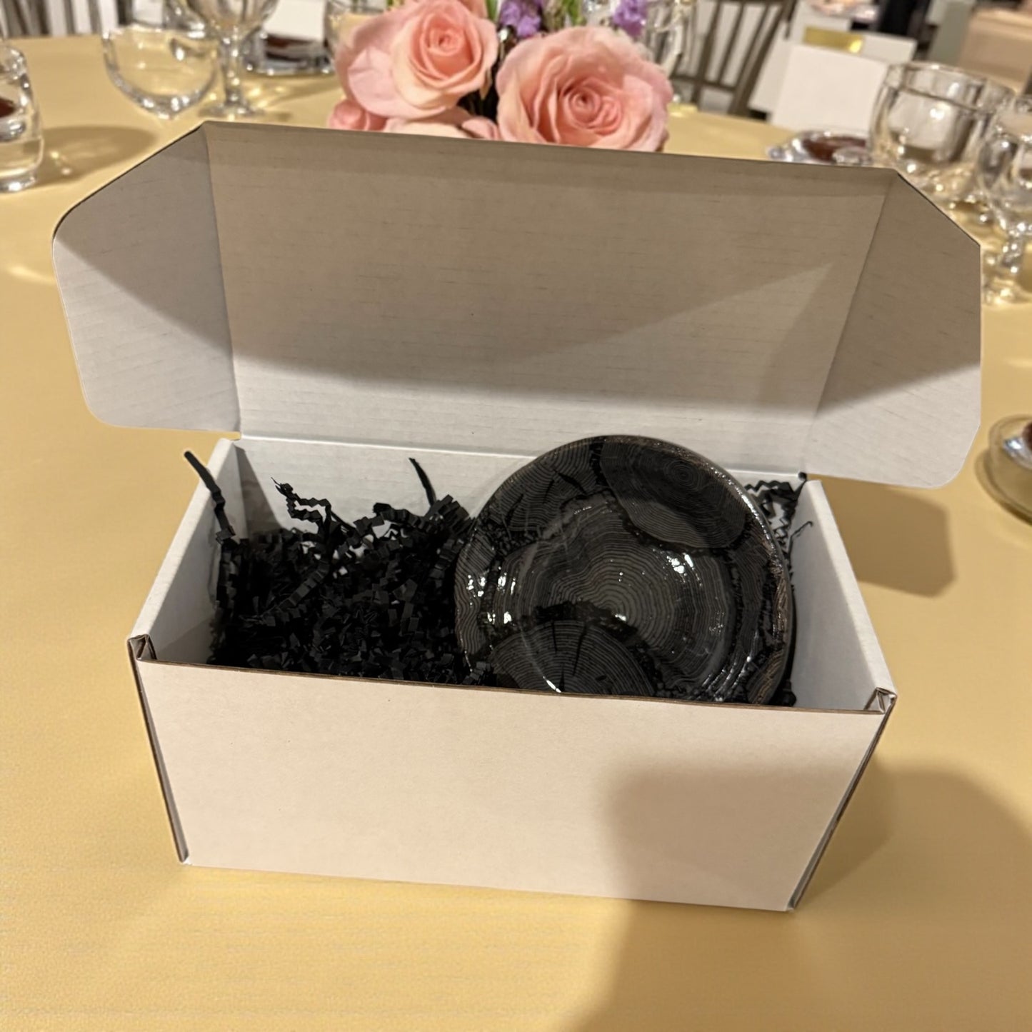 ARTISAN SERIES: Boxed set with 8.0 oz Frosted straight-sided jar with your choice of Candle Coaster.